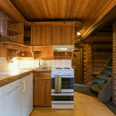 Laavu Homes * Pelkosenniemi